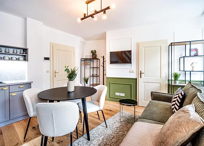 公寓 Beautifully Renovated At Lesser Town
