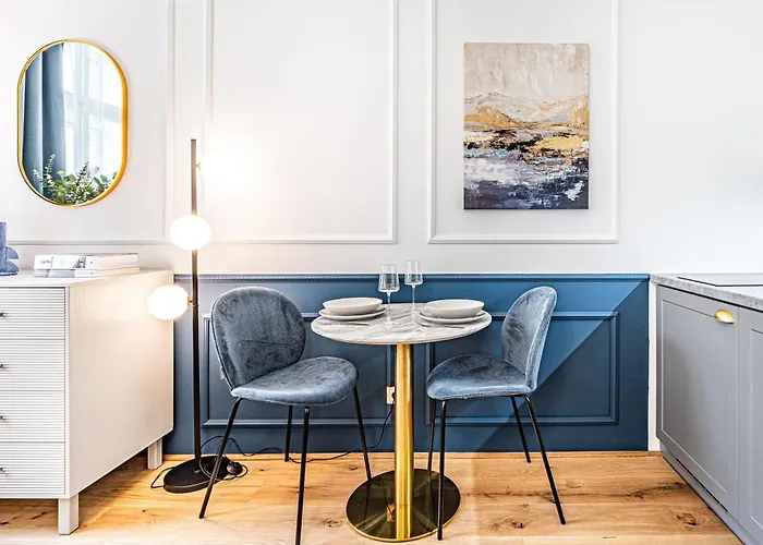 公寓 Beautifully Renovated At Lesser Town *