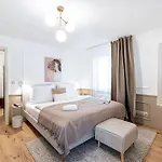 Premium In Lesser Town By Easybnb Premium *