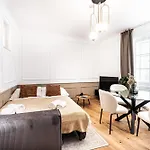 Premium In Lesser Town By Easybnb Premium
