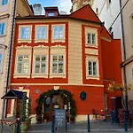 Premium In Lesser Town By Easybnb Premium Praha